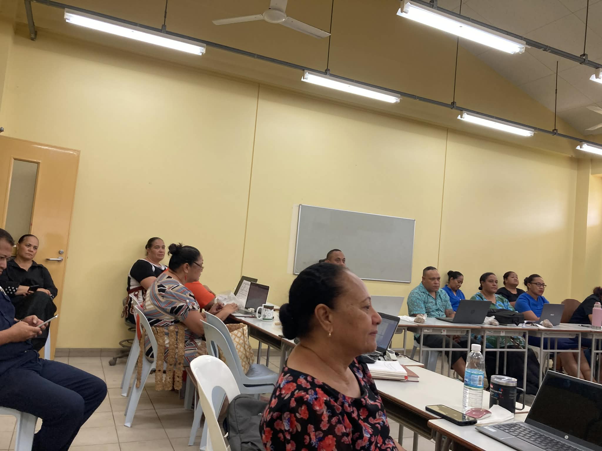 18e88266-eae6-4f13-b19f-fd679d7e5c8b 18e88266-eae6-4f13-b19f-fd679d7e5c8b